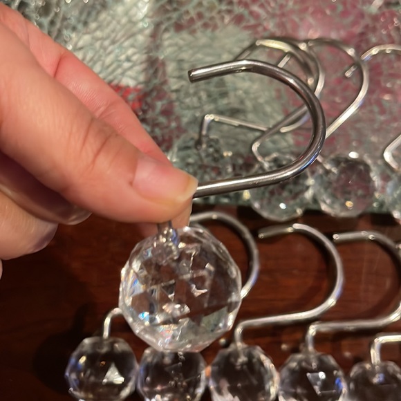 12~Clear Shower Curtains Hooks Balls Designs - Picture 4 of 4